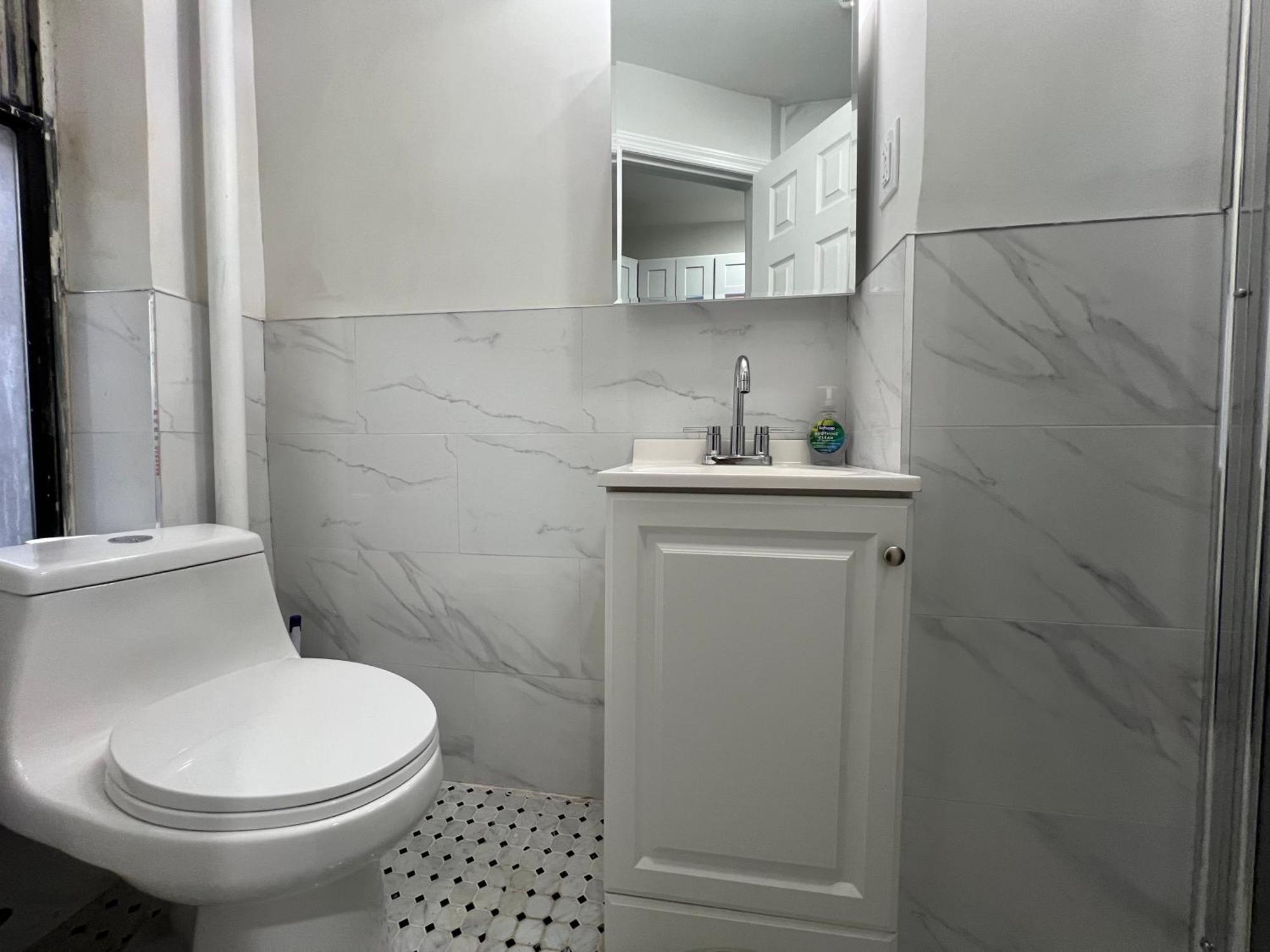 Steps From Times Square Broadway Appartement *